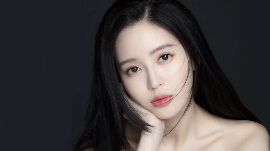 优雅性感美女溫心Swan黑色长发美女知性女性高清4k电脑写真壁纸
